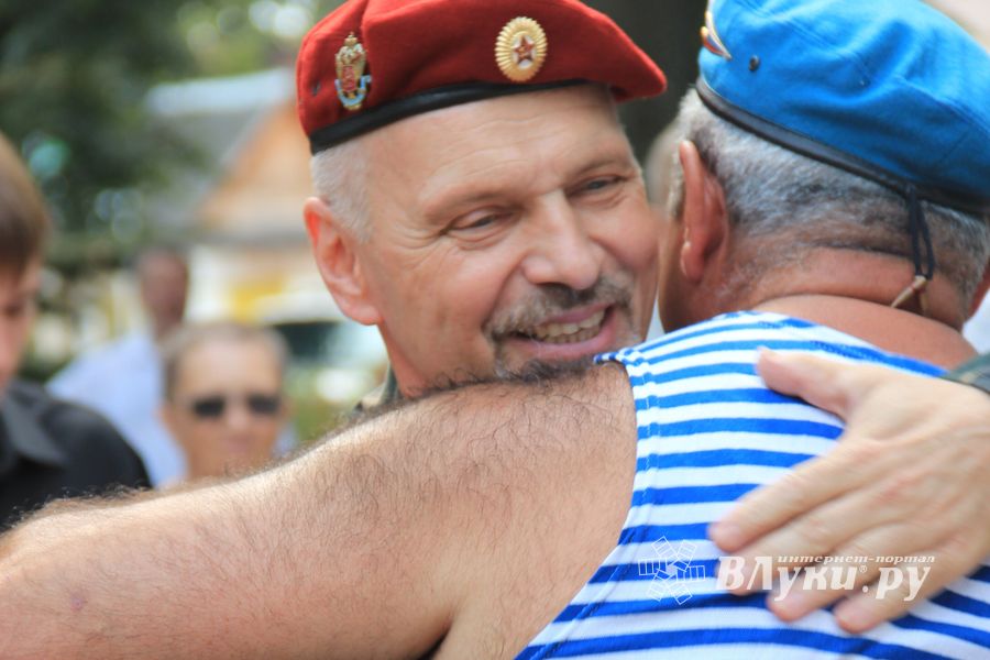 День ВДВ в Великих Луках