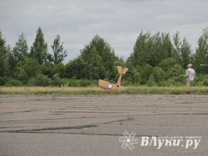 Чемпионат России по авиамодельному спорту в Великих Луках (ФОТО)