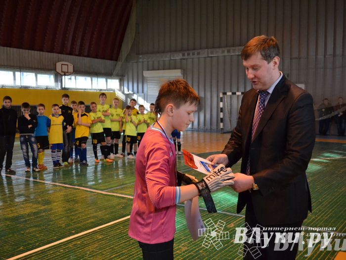 XII Традиционный Международный открытый турнир по мини-футболу среди юношей 2001-2002 г. р.