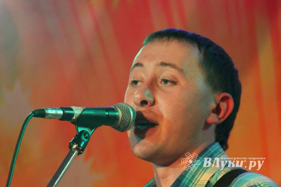 ​Фестиваль живой музыки «Арена фест» прошел в Великих Луках  (фото)