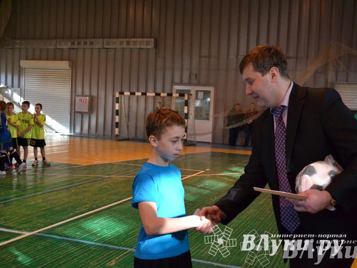 XII Традиционный Международный открытый турнир по мини-футболу среди юношей 2001-2002 г. р.