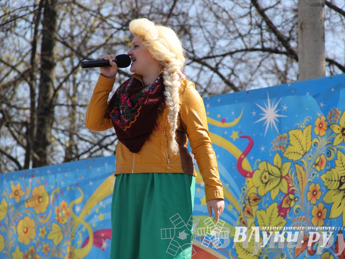 Традиционная весенняя ярмарка прошла в Великих Луках