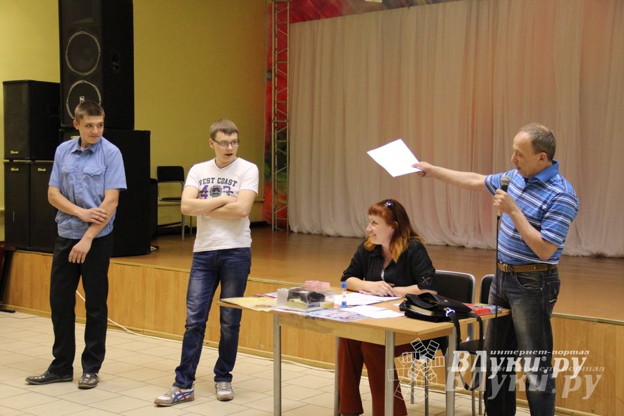 В Великих Луках прошла финальная игра «Что? Где? Когда?» (фото)