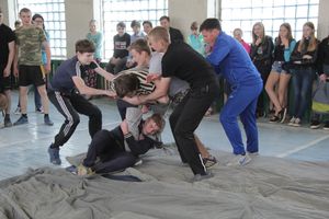 В 10 лицее прошла игра «Освобождение заложников» (ФОТО)