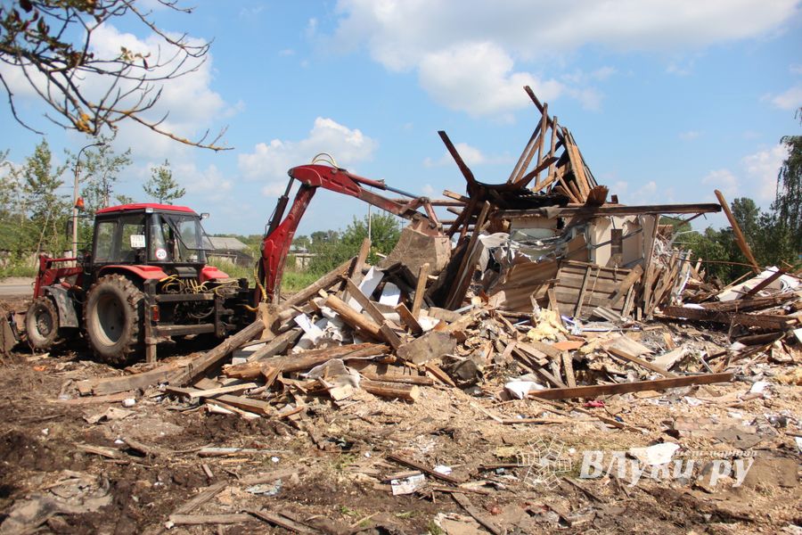Здесь будет въезд на путепровод (ФОТО)