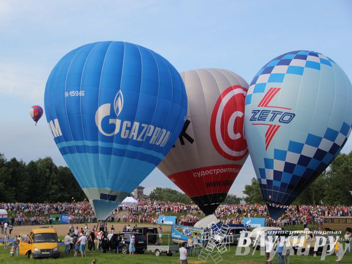 Открытие 19-й Международной встречи воздухоплавателей в Великих Луках