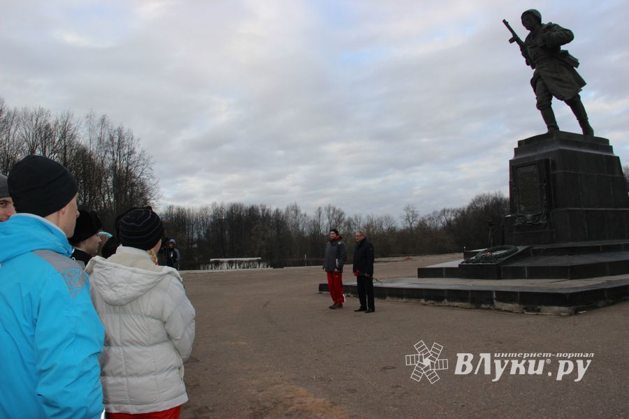 Стартовал легкоатлетический пробег Великие Луки – Чернушки (ФОТО)