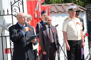 В Великих Луках прошел торжественный митинг в честь 9 мая (ФОТО)