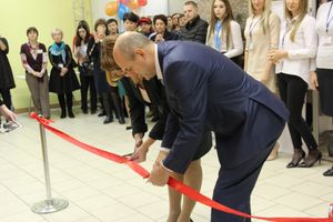 В Великих Луках открылась 8-ая Великолукская универсальная выставка (ФОТО)