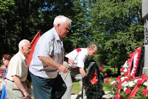 В Великих Луках прошел День памяти и скорби