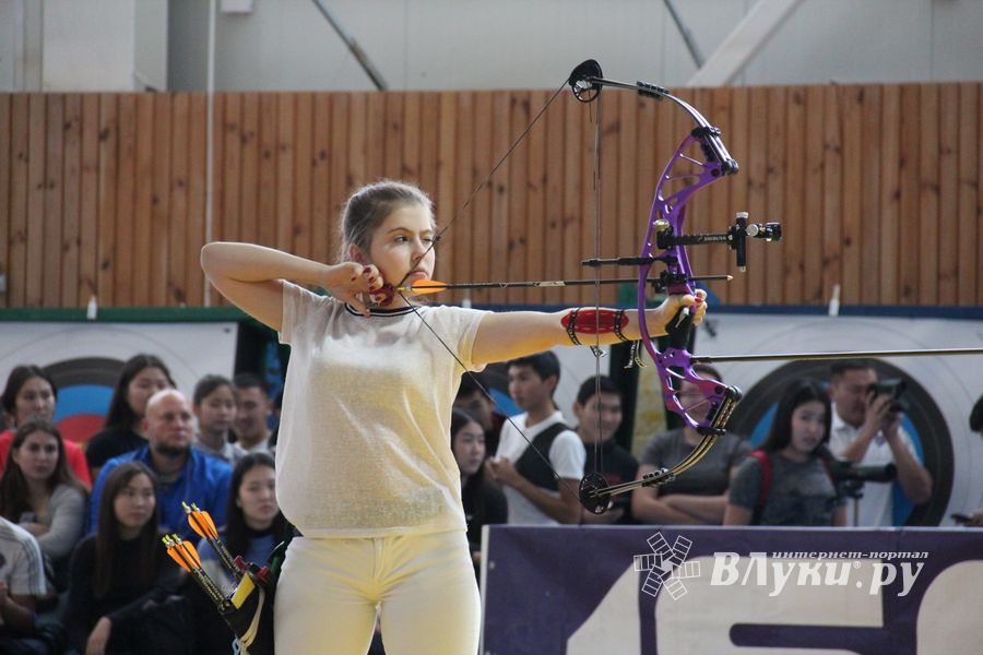 В Великих Луках завершились соревнования по стрельбе из лука «Надежды России» (ФОТО)
