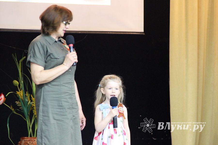 «Был и есть у России вечной прочности вечный запас!» (ФОТО)