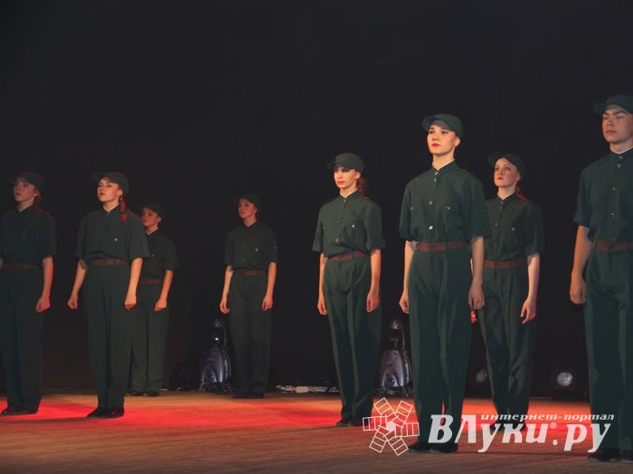 18 мая состоялся юбилейный концерт коллектива мажореток «Золотые погоны» (ФОТО)