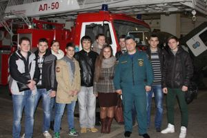 Псковские студенты побывали в гостях у пожарных и спасателей (фото)