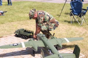 В Великих Луках проходит 7-й Фестиваль авиамодельного спорта (ФОТО)