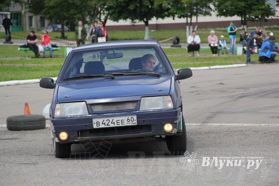В Невеле состоялся финал по автоспринтслалому