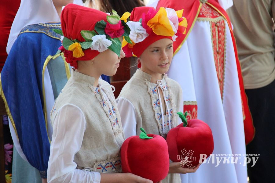 Празднование 850-летия  началось в храмах Великих Лук (ФОТО)