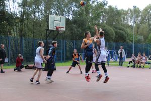 В Великих Луках прошли региональные соревнования «Оранжевый мяч» (ФОТО)