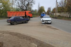 ДТП на улице Матвея Кузьмина (ФОТО)