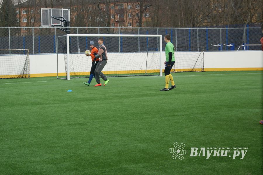 В Великих Луках завершился турнир по дворовому футболу (ФОТО)