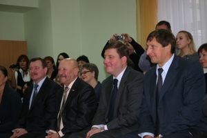 Губернатор области принял участие в торжественной церемонии открытия нового детского сада (ФОТО)
