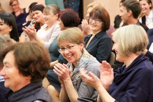 Великолукским учителям признались в любви (ФОТО)