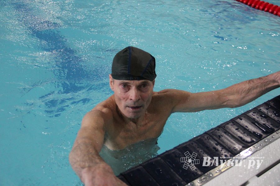 В Великих Луках прошло Первенство города по плаванию (ФОТО)