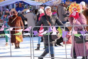 Широко отметили Масленицу в Великих Луках (ФОТО)