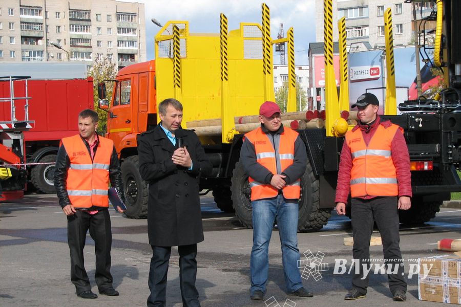 Международный конкурс профессионального мастерства «Лучший оператор гидроманипулятора – 2014»