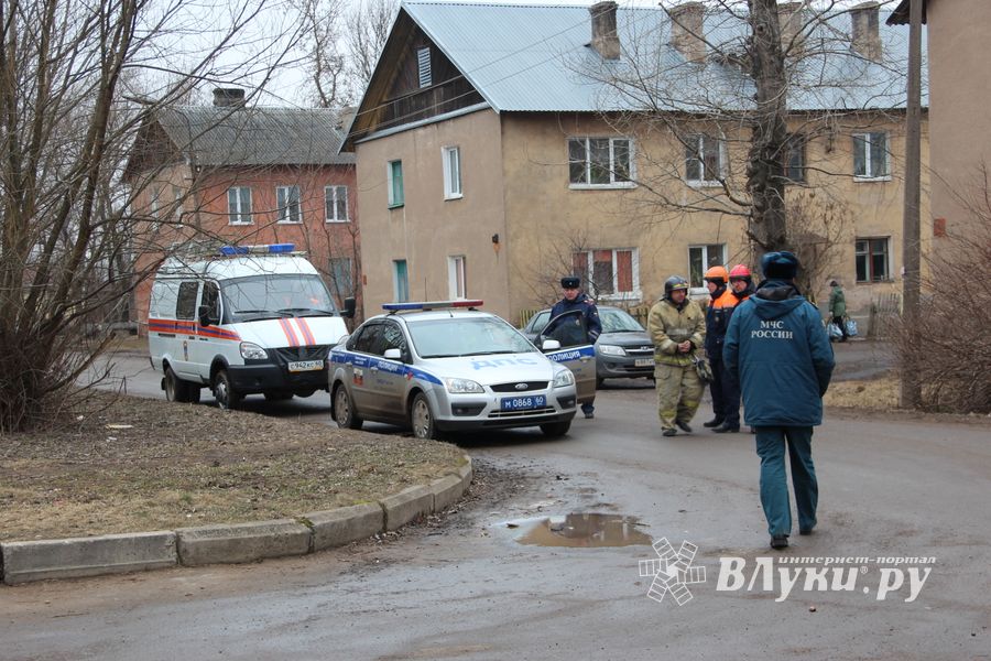 Подробности ЧП с подозрительным рюкзаком в Великих Луках (ФОТО)