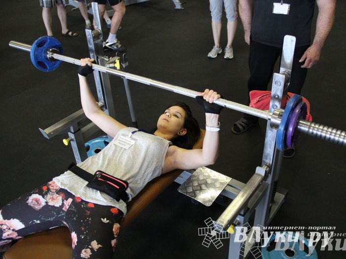 Народный жим в «С-Фитнес»