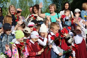Юные великолучане почтили память бойцов Великой войны (ФОТО)
