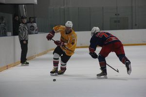 ХК «Луки-Экспресс» обошла псковскую «Гвардию» по буллитам (ФОТО)