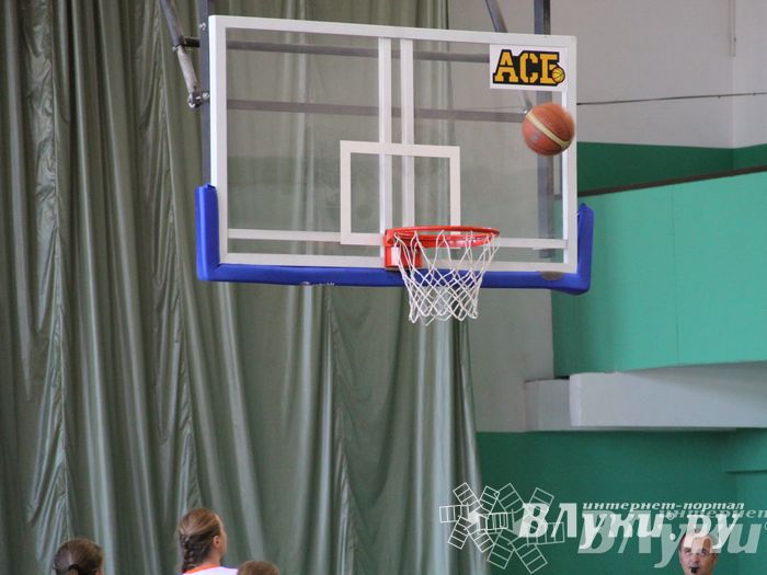 Кубок г. Великие Луки 2014 по баскетболу (фото)