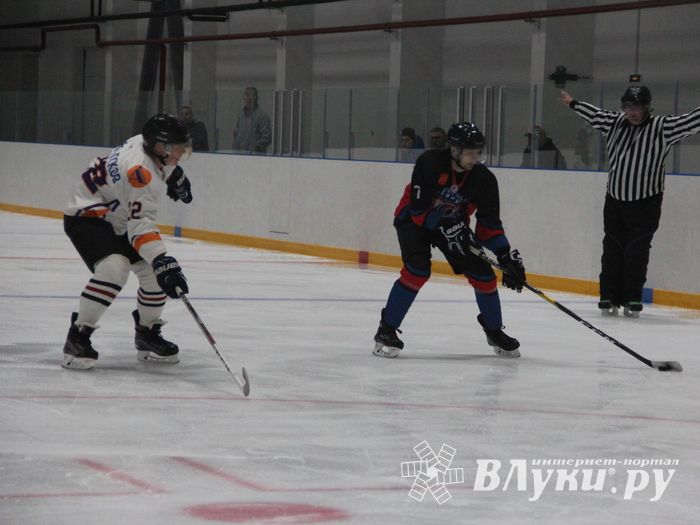 Великолукская команда «Экспресс 40+» дебютировал в НХЛ (ФОТО)