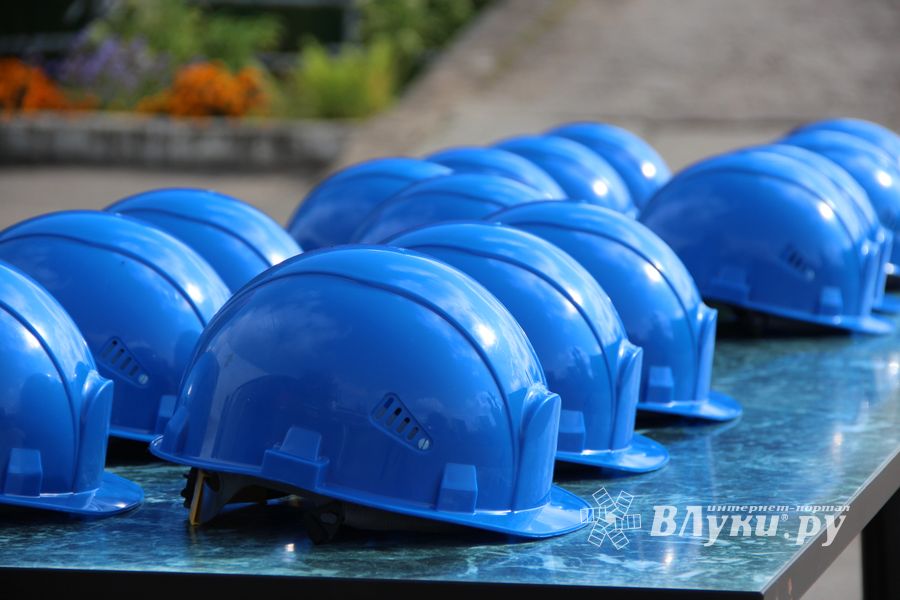 Михаил Ведерников пообщался с сотрудниками заводов «Микрон» и ВОМЗ (ФОТО, ВИДЕО)