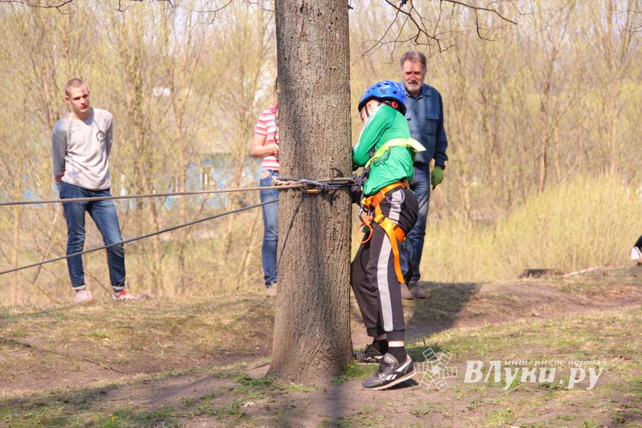 В Великих Луках прошло Первенство по спортивному туризму (ФОТО)