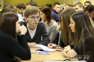 Четвертый тур игр «Что? Где? Когда?» состоялся вчера в ДК ЛК (фото)