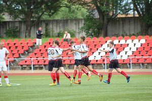 "Экспресс" (Великие Луки) - "Купол-ВДВ" (Псков)