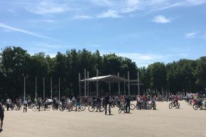 В Великих Луках прошел традиционный велопарад (ФОТО)