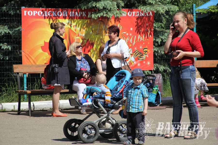 День защиты детей отпраздновали В Великих Луках (фото)