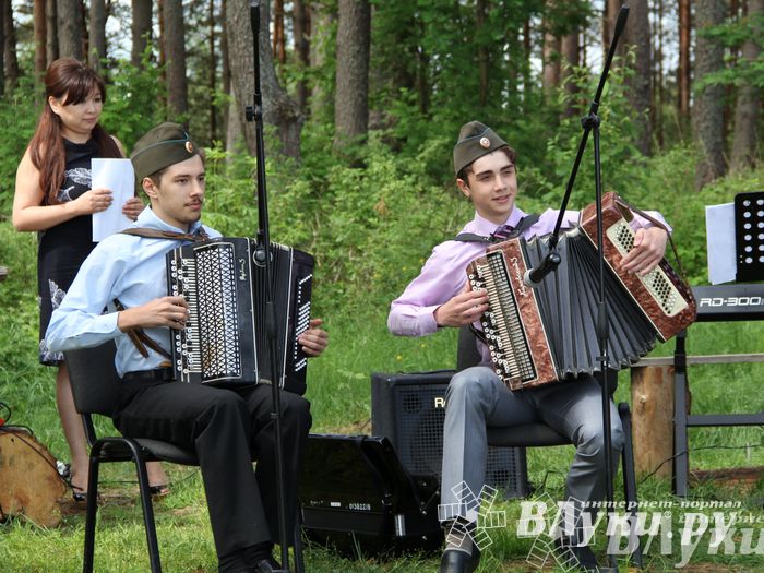 Торжественная церемония закладки Камня Памяти у деревни Каськово