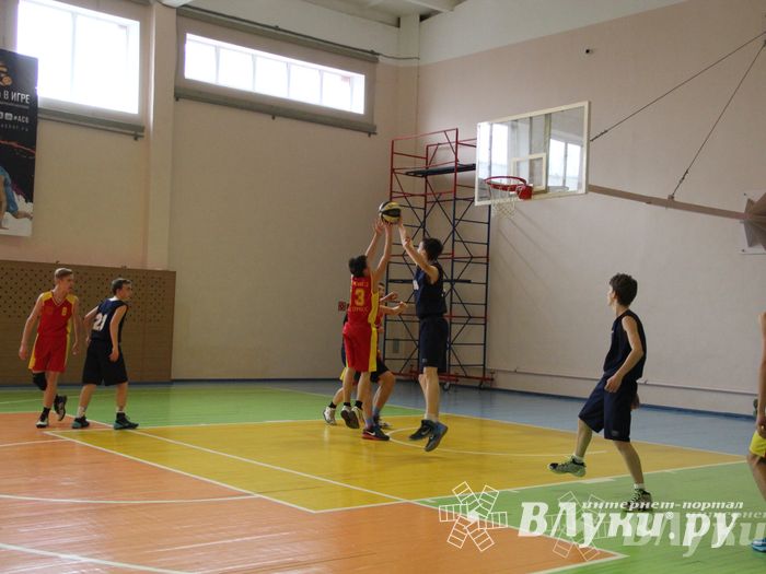 Игра 29 марта Великие Луки — Псков (юноши)