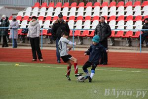 В Великих Луках прошел международный детский турнир по футболу «Наши надежды»