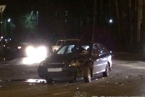 ДТП на проспекте Гагарина: иномарка, «жигули», столб (ФОТО)