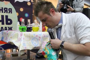 В ТЦ «Апельсин» прошла весенняя ночь распродаж