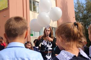 В школе №13 отметили Международный день мира (ФОТО)