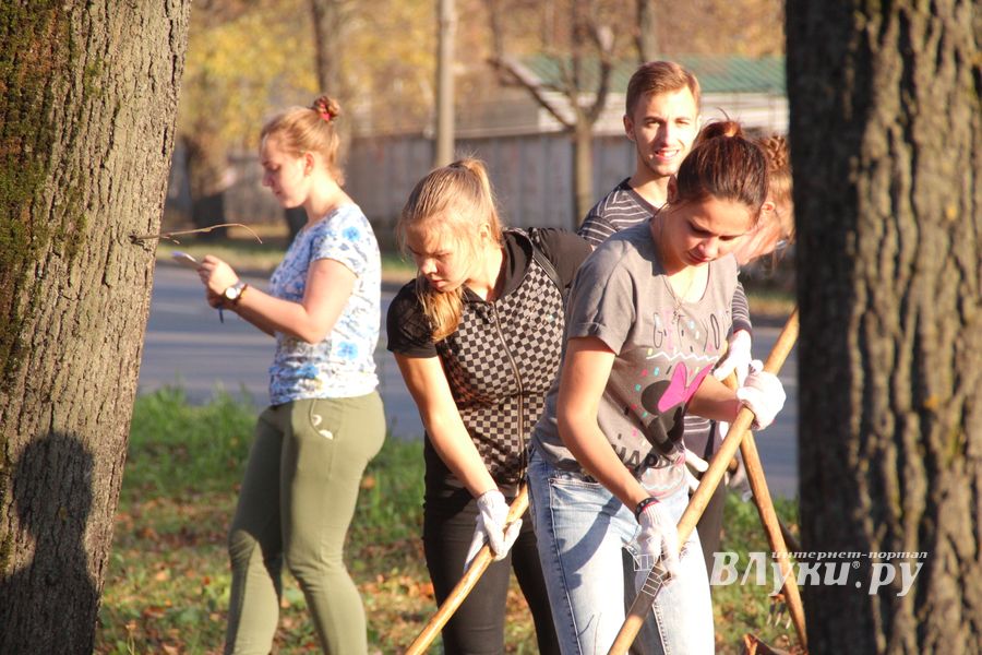 Будущие строители железных дорог провели «четверготник» (ФОТО)