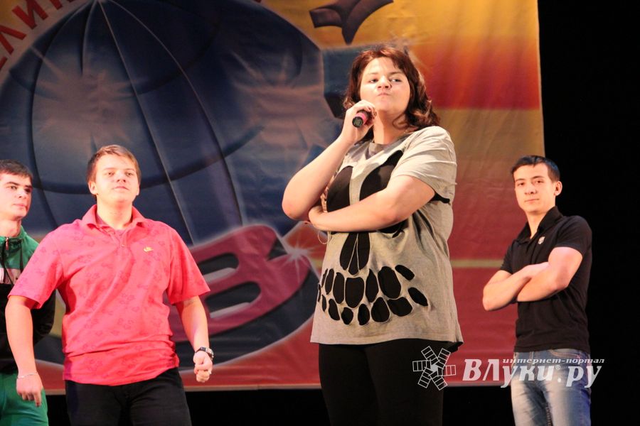 Осенняя игра КВН, посвященная 850-летию Великих Лук (фото)