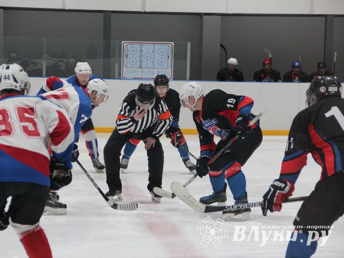Великолучане уступили красногородцам поездку в Сочи (ФОТО)
